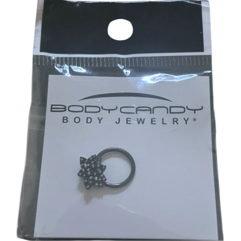 New 16 Gauge 3/8 Clear CZ Gem Black Lotus Flower Hinged Segment Ring